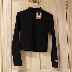 The North Face Women's Black Long Sleeve